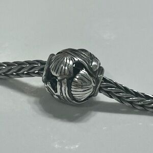 Authentic Trollbeads Ocean Bead 30083